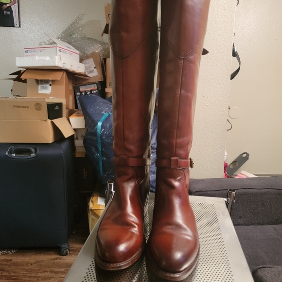 Frye Shoes - FRYE DORADO LUG RIDING ALL WEATHER LEATHER BOOTS SIZE 8 IN BURNT  BROWN